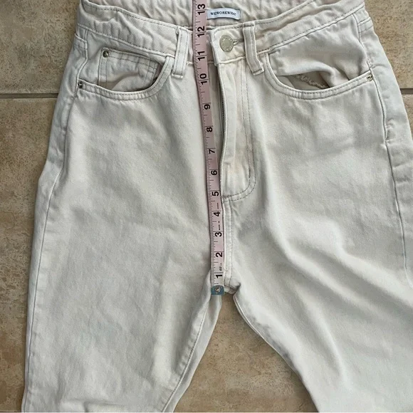 WeWoreWhat Straight Leg Jeans - Picture 9 of 10